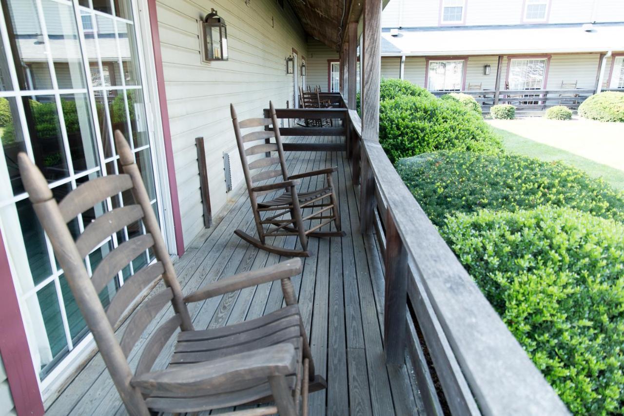 The Country Inn Of Lancaster Fertility Exterior photo