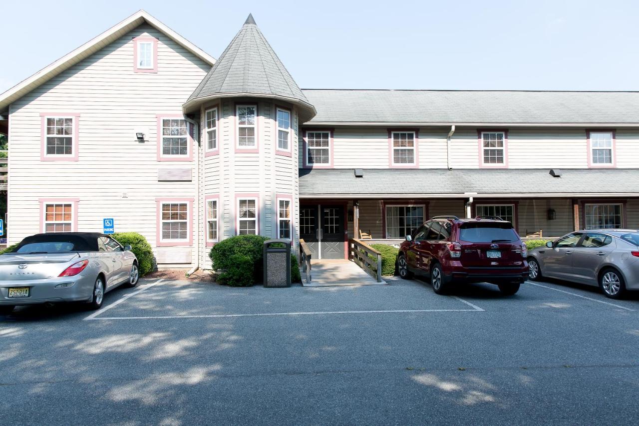 The Country Inn Of Lancaster Fertility Exterior photo