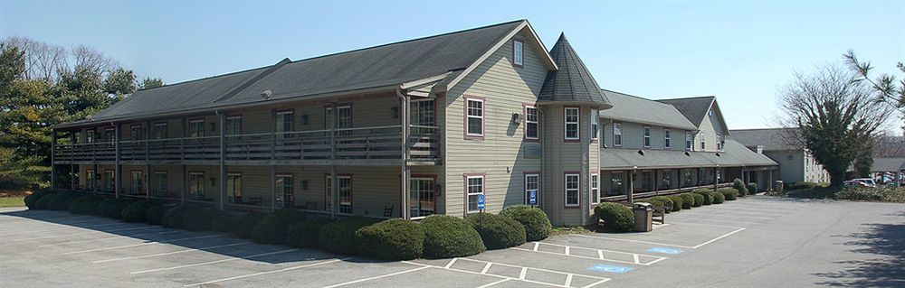 The Country Inn Of Lancaster Fertility Exterior photo